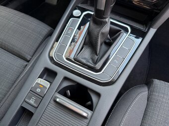 VW Passat B8 Variant 2.0 TDI 110kW DSG - záruka Autodraft - 17