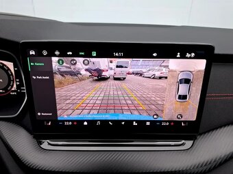 Škoda Octavia, RS 2,0 TSI 195 kW DSG - 17