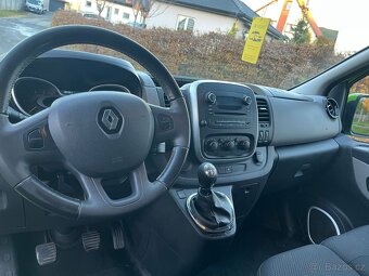 Renault Trafic, 9 míst, L1H1, CR, 92kW, 1.majitel, r.v. 2015 - 17