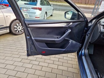 ŠKODA Octavia kombi III Soleil, DSG, 125  tis. km - 17