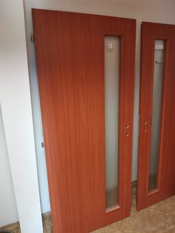 Zánovní interiérové dveře - částečně prosklené - 17