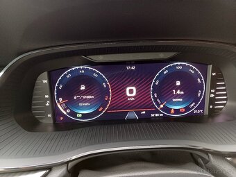 ŠKODA OCTAVIA RS 2.0.TSI 180KW DSG - 17