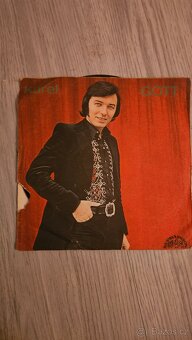 Singly Karla Gotta - 17