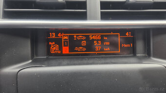 Citroën C4 1.6 HDi 68kW rok 2012 229 tkm - 17