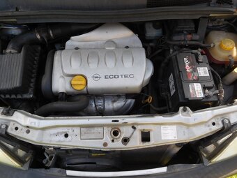 Opel Zafira 1,8 16v - 17