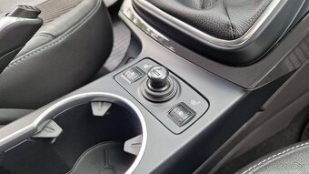 FORD KUGA 4x4 2.0 TDCI 110 KW.TITANIUM.POUZE FORD SERVIS. - 17