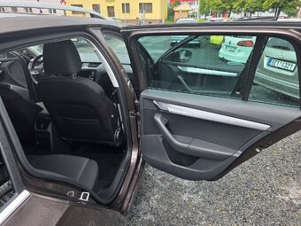 Škoda Octavia III.2.0 TDI Led Xenon - 17