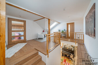 Prodej RD 5+1 pro rodinu Jezernice, 293 m2, 856 m2 pozemek,  - 17