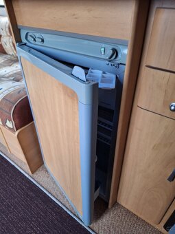Obytný karavan přívěs SWIFT CHARISMA 550 - 17