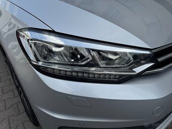 VW Touran 2.0TDI 110kW DSG Navigace Full LED DAB Park. senz. - 17