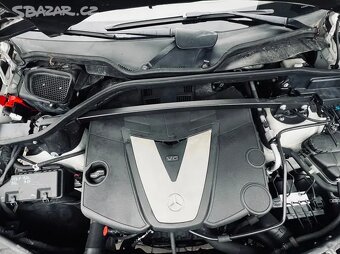 Mercedes Benz GL 350 CDi 4 Matic FACELIFT 7.míst CZ AMG - 17