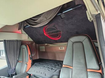 Volvo FH 16.650 6x2 / Full air / Hydraulika / Retarder / TOP - 17