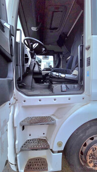 2010 tahač EUR5 manuál TGS 18.440 MAN / možno 3 podobné - 17