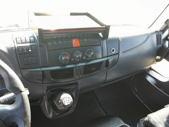 Prodám valník IVECO 150E32 E6 speciál pro přepravu kontej. - 17