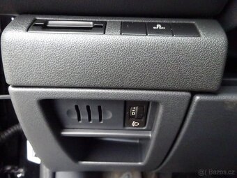 Peugeot 3008 1,6 HDI - 17