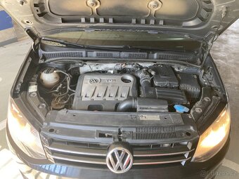 Volkswagen Sharan 2.0 TDI 103 kW, 7 míst - 17