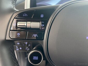 Hyundai Ioniq 6 168kW Style Premium 4x2 AT - 17