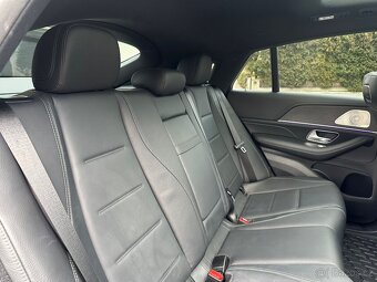 Mercedes-Benz 350d 4M kupé - 17