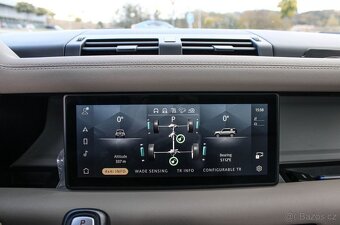 Land Rover Defender 3.0 I6 MHEV A/T AWD EXPEDITION PACK DPH - 17