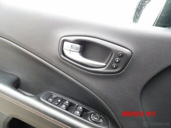 Jeep Compass Limited - 17