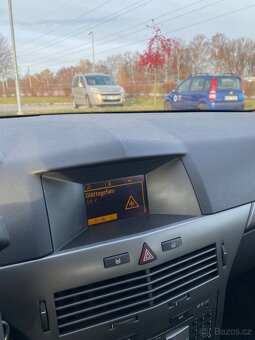 Opel Astra H - 17