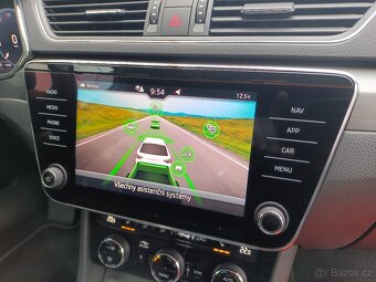 Škoda Superb 3 iV 1.4TSI 160kW DSG Tažné - záruka Autodraft - 17