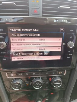 Volkswagen Golf 7 facelift 1,5 Tsi Bluemotion 2020 - 17
