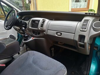 Renault Trafic 2.0 85KW - 17