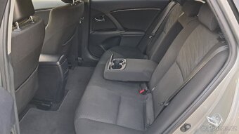 Toyota Avensis Kombi ADT270 - 17