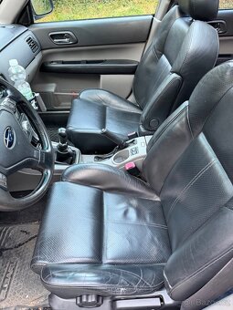 Subaru Forester XT 2.5 manuál - 17