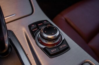 BMW Rad 5 530d xDrive F10 - 17