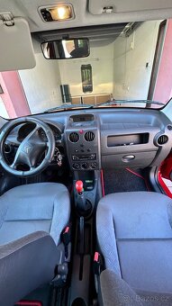 Citroen Berlingo 1.4i,74 800km, 1.majitel - 17