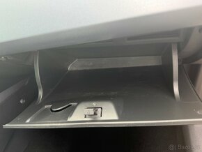 SEAT ARONA 1.6TDI DOVOZ BELGIE - 17