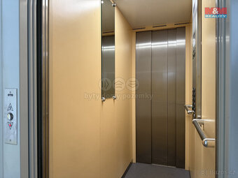 Prodej bytu 2+kk, 35 m², Ostrava, ul. Varenská - 17