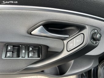 🚗 Volkswagen Polo Cross 1.2TSi 66kw TEMPOMAT ALU - 17