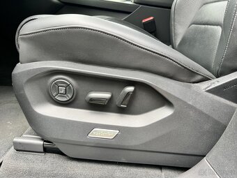 Volkswagen Touareg R-Line 3.0 TDI Tiptronic 210kW - 17