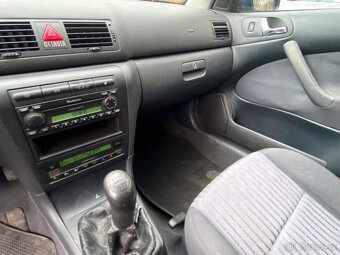 Škoda Octavia Combi 1.9TDI 81kW klima tempomat park.senzory - 17