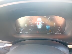 Volvo V60 D3 Momentum AUT DPH  111000km - 17