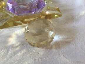 popelnicek v barve alexandrit 1973 - 17