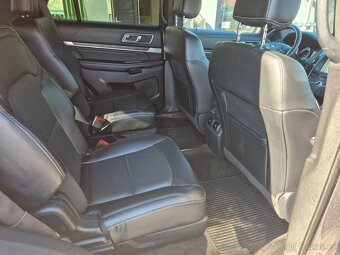 Ford Explorer 3.5i,213KW,4x4,LED,PLNÁ VÝBAVA,DPH,R.V.2015 - 17