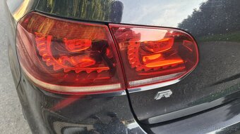 VOLKSWAGEN GOLF 6 R - 2,0TSi 199kW 4x4 Manuál. - 17