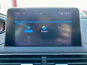 PEUGEOT 3008 1,2 Puretech / LED / TEMPOMAT / 2022 - 17