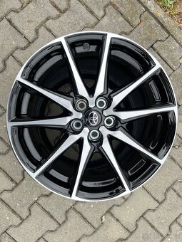 Toyota GR86 - ALU sada originál - 17