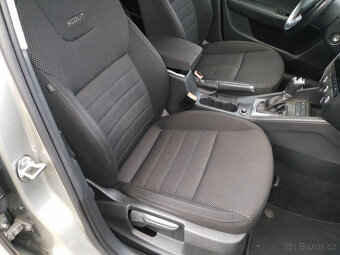Škoda Octavia Scout 2.0 TDI DSG /135 kW/ - 17