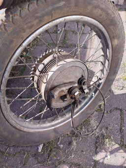 Ráfky , kola , bubny , štíty - 17