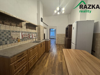 Prodej bytu 2+1(83m2), Karlovy Vary, ul. T.G.M. - 17