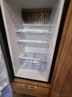 Obytné auto Adria Matrix 670 SL (2019 / 2020) - 17