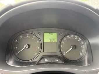 Fabia 2012 1.4i 63kw klimatizace jen 156.444km - 17