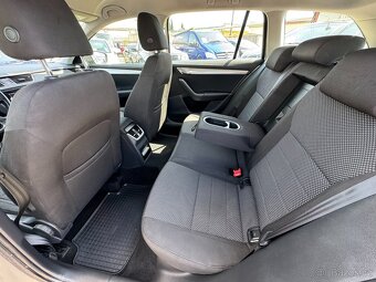 Škoda Octavia 1,6 TDI 77 KW STK TAŽNÉ - 17
