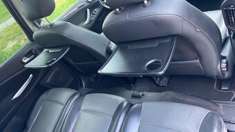 Ford Galaxy 2.0 Tdci 96kw Ghia manuál - 17